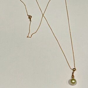 Solid 14k yellow gold & pearl w/dainty tiny diamond pendant & necklace 18”